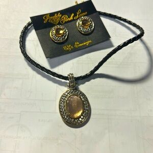 Tuscany Necklace with clip Earrings